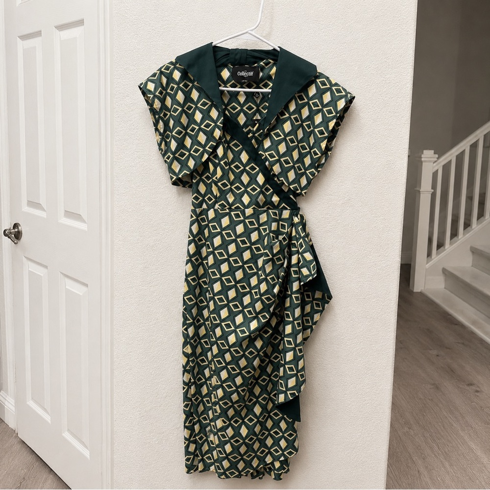 NWT The Collectif Vintage -Inspired Green Halter Dress comes with Bolero - Picture 3 of 6